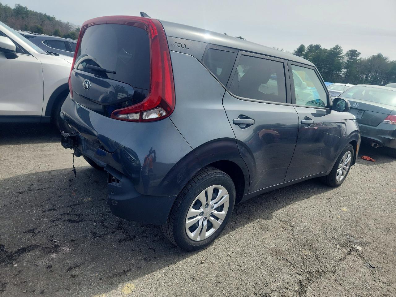 2021 KIA SOUL LX photo 5