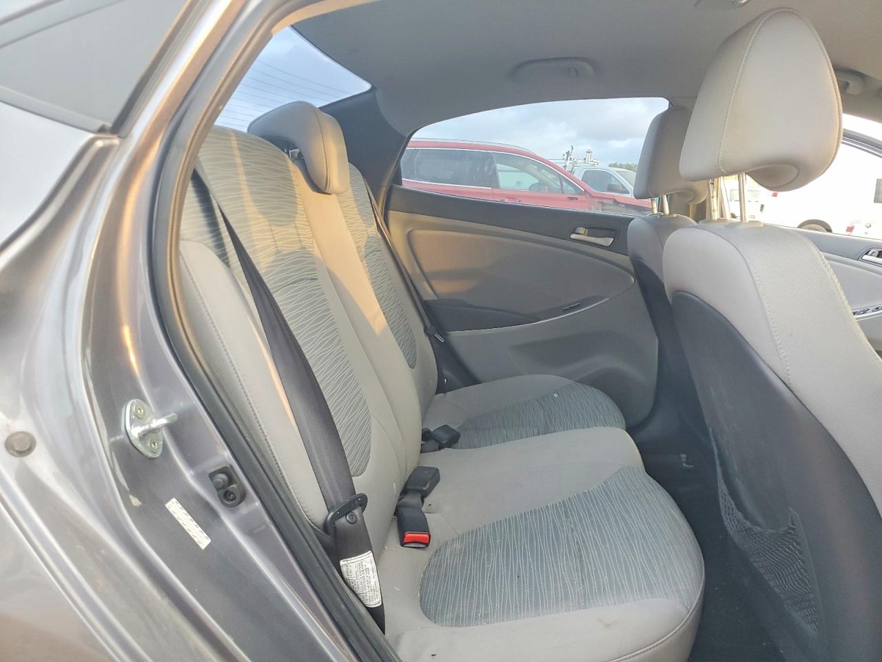 2015 HYUNDAI ACCENT GLS photo 10