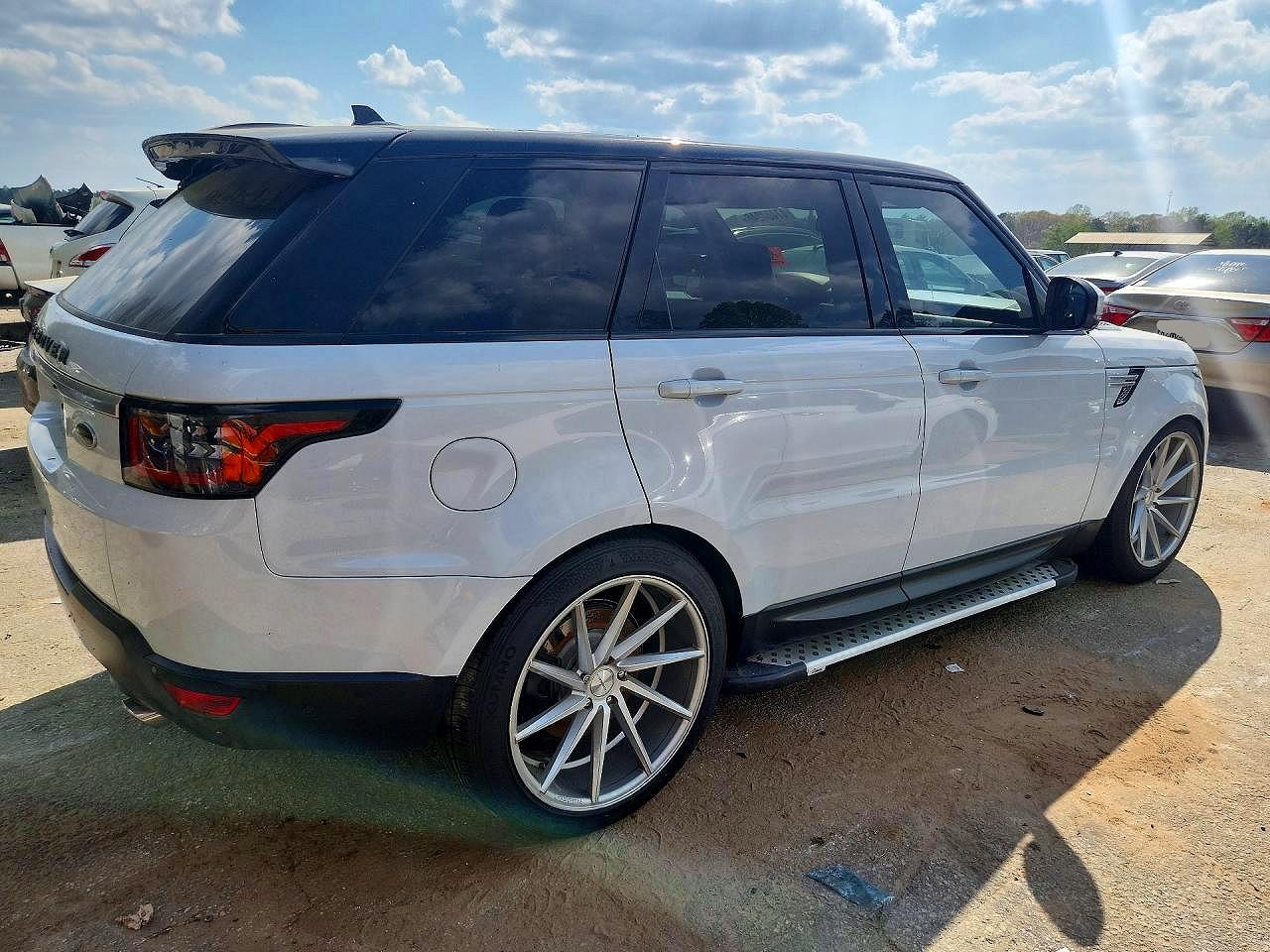 2016 LAND ROVER RANGE ROVER SPORT HSE photo 7