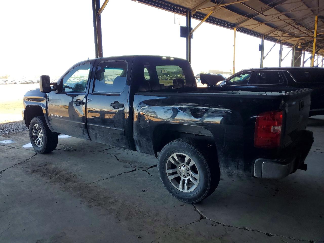 2007 CHEVROLET SILVERADO C1500 CREW CAB photo 2