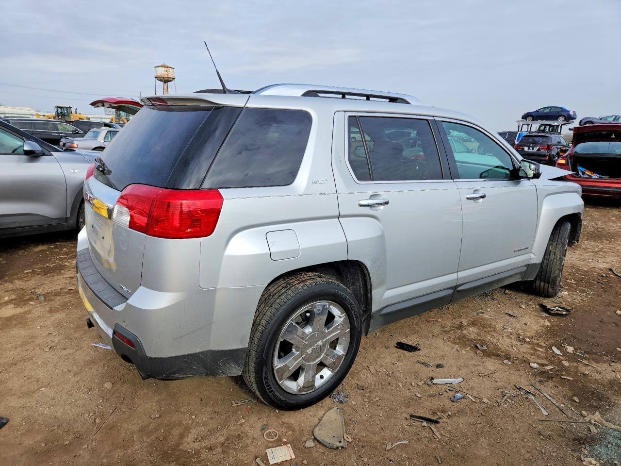 2012 GMC TERRAIN SLT photo 5