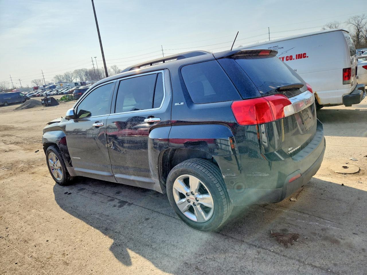 2015 GMC TERRAIN SLE photo 4