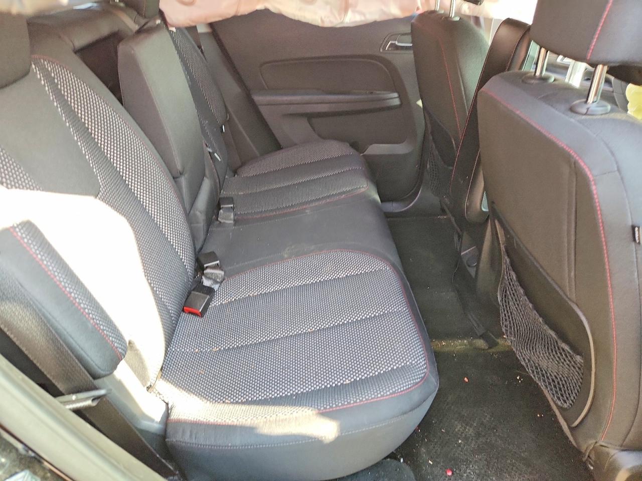 2015 GMC TERRAIN SLE photo 31