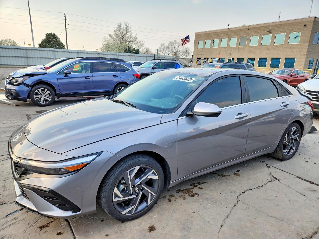 2024 HYUNDAI ELANTRA
