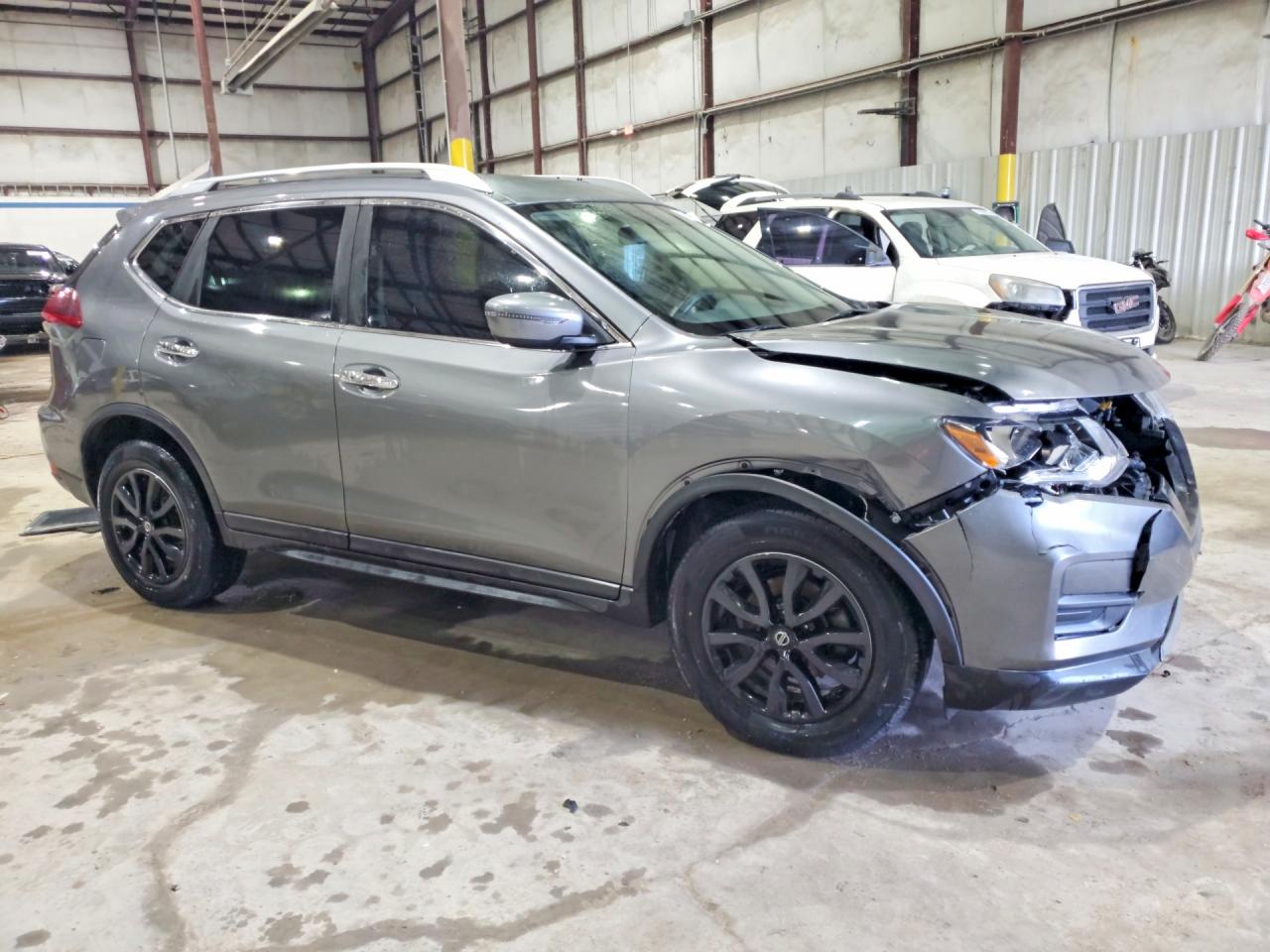 2020 NISSAN ROGUE SV photo 4