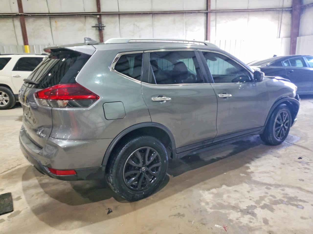 2020 NISSAN ROGUE SV photo 3