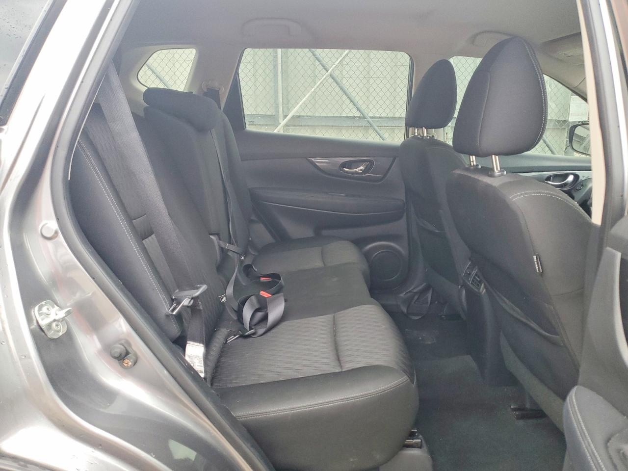 2020 NISSAN ROGUE SV photo 11