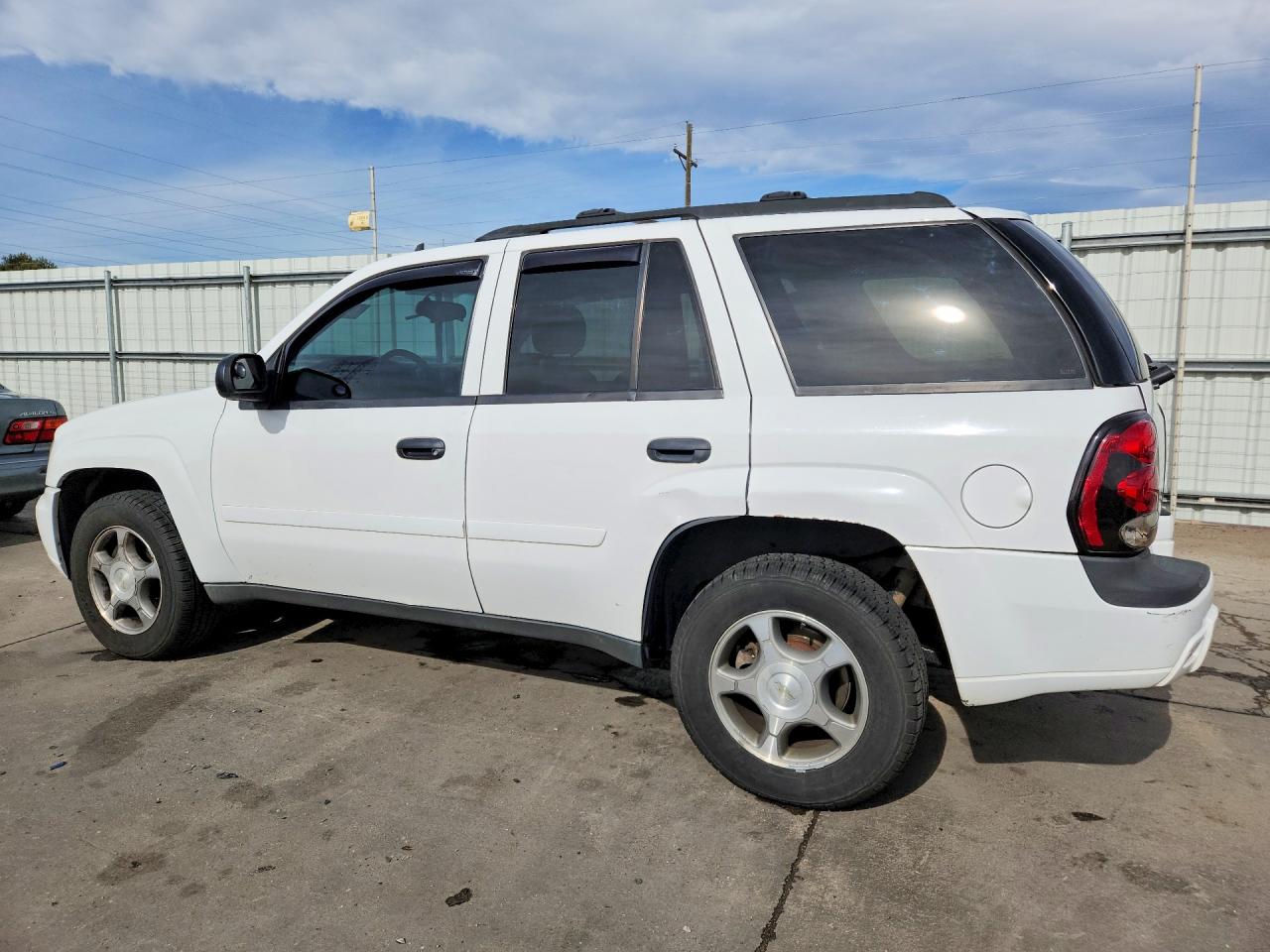 2007 CHEVROLET TRAILBLAZER LS photo 3