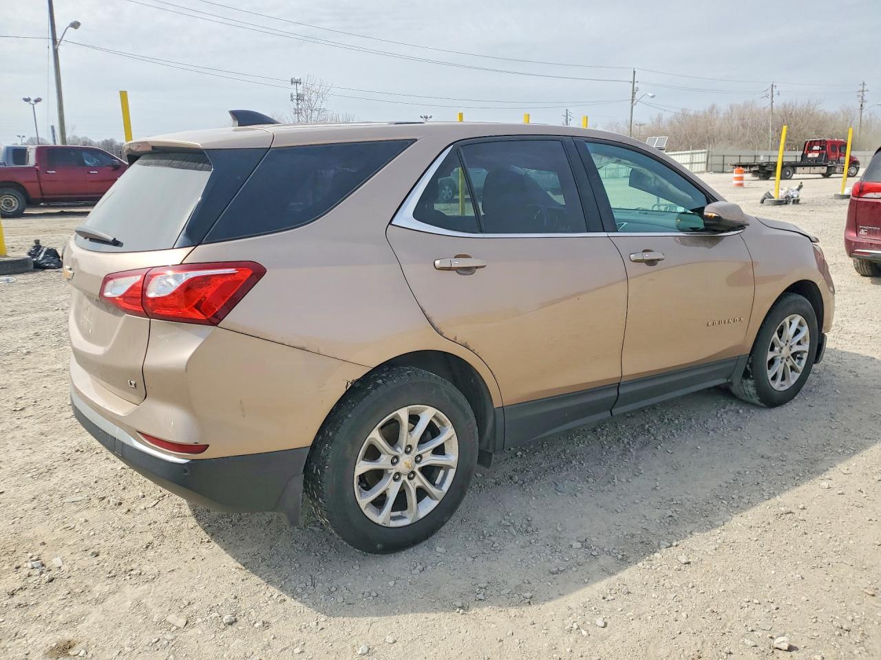 2018 CHEVROLET EQUINOX LT photo 5