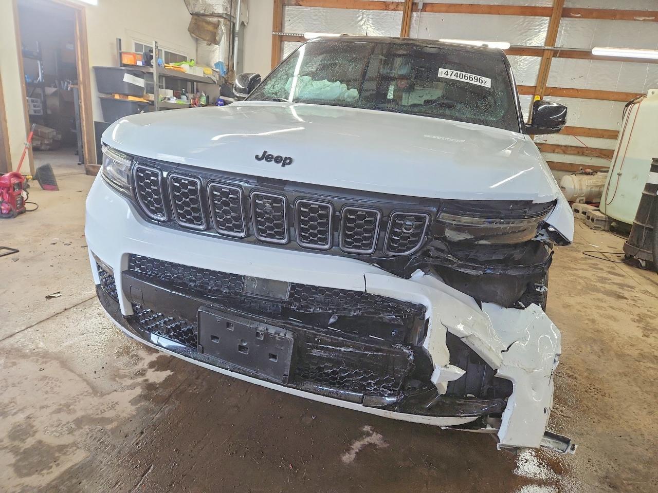 2023 JEEP GRAND CHEROKEE L SUMMIT photo 13