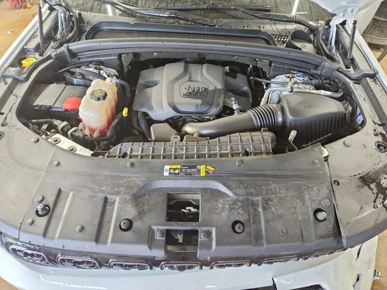 2023 JEEP GRAND CHEROKEE L SUMMIT photo 34