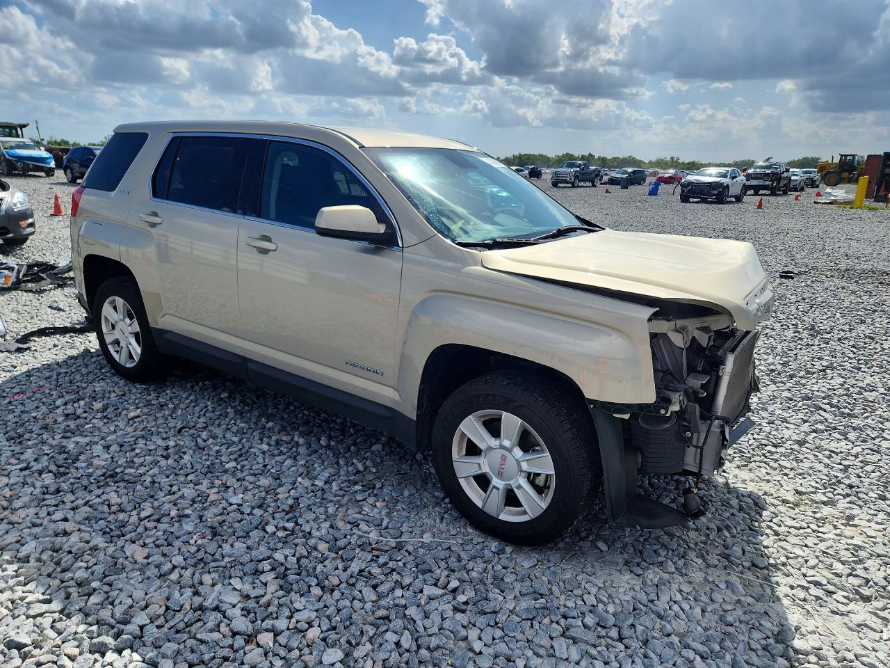 2012 GMC TERRAIN SLE photo 10
