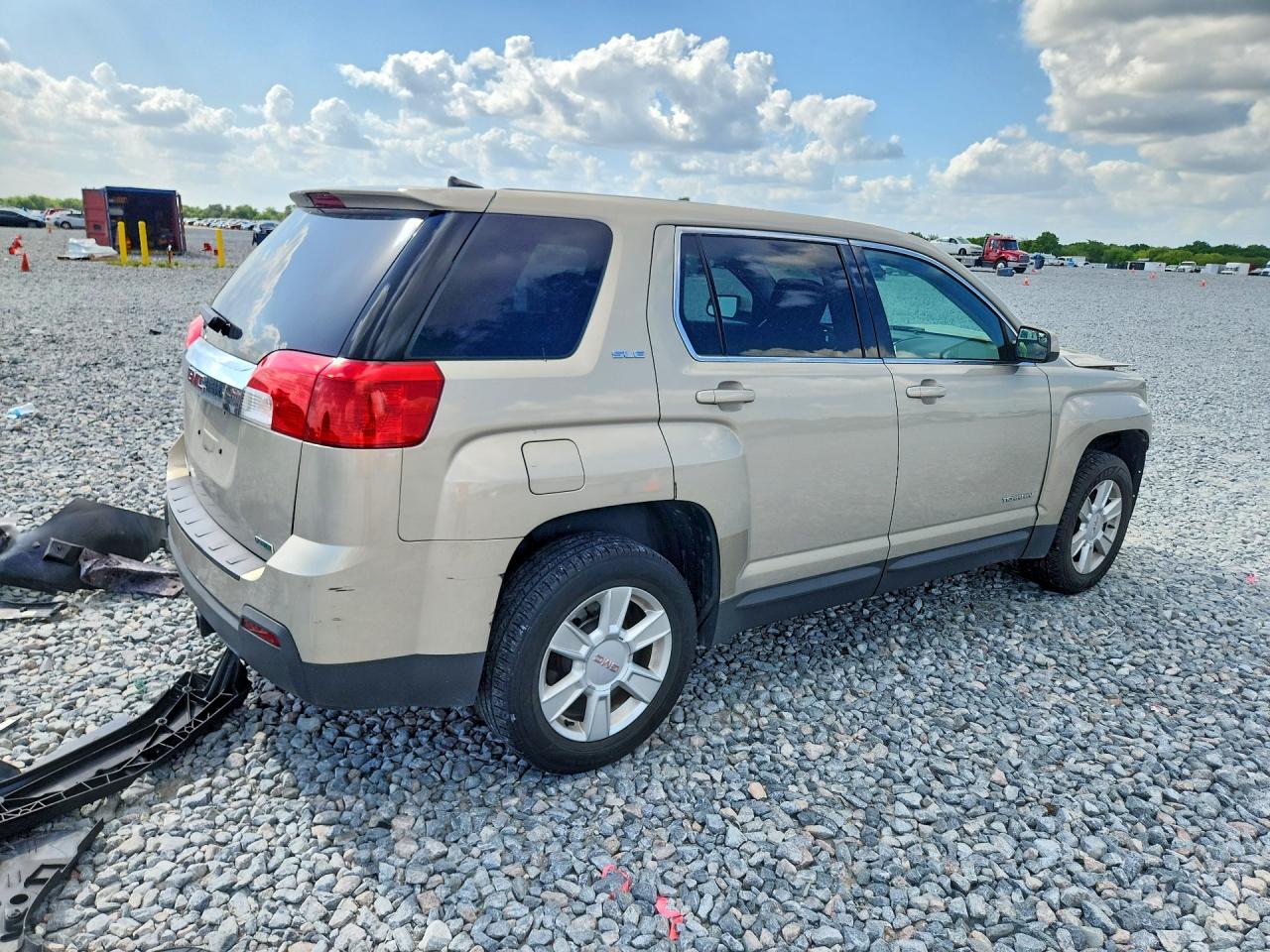 2012 GMC TERRAIN SLE photo 7