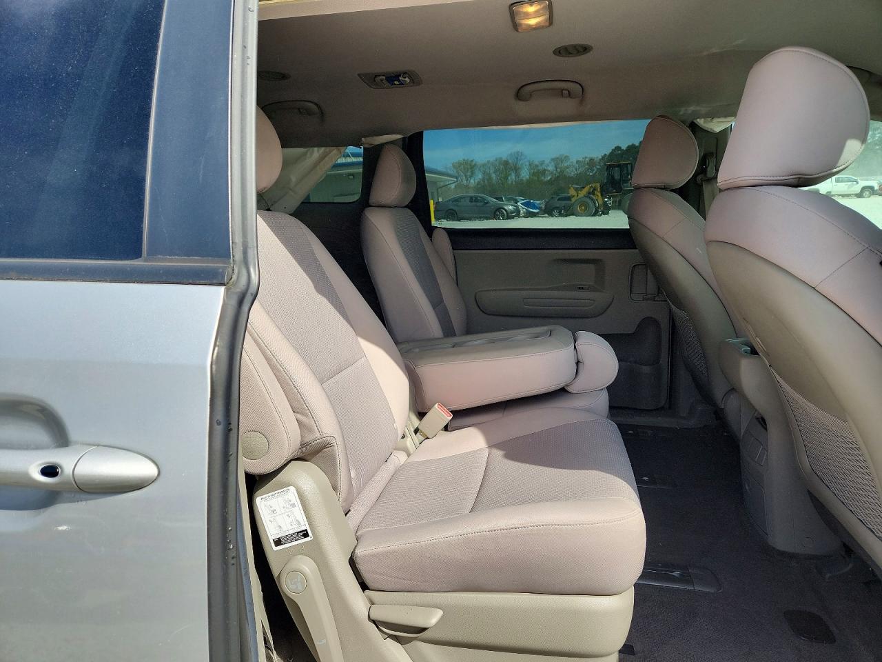 2021 KIA SEDONA LX photo 11