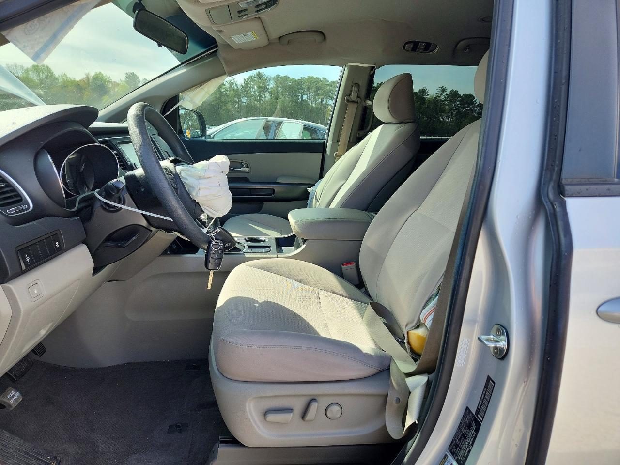 2021 KIA SEDONA LX photo 7