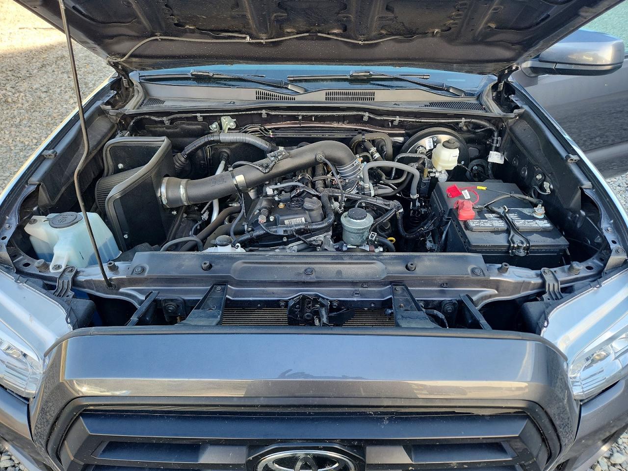 2022 TOYOTA TACOMA SR photo 11