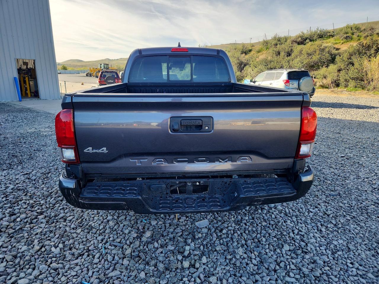 2022 TOYOTA TACOMA SR photo 6