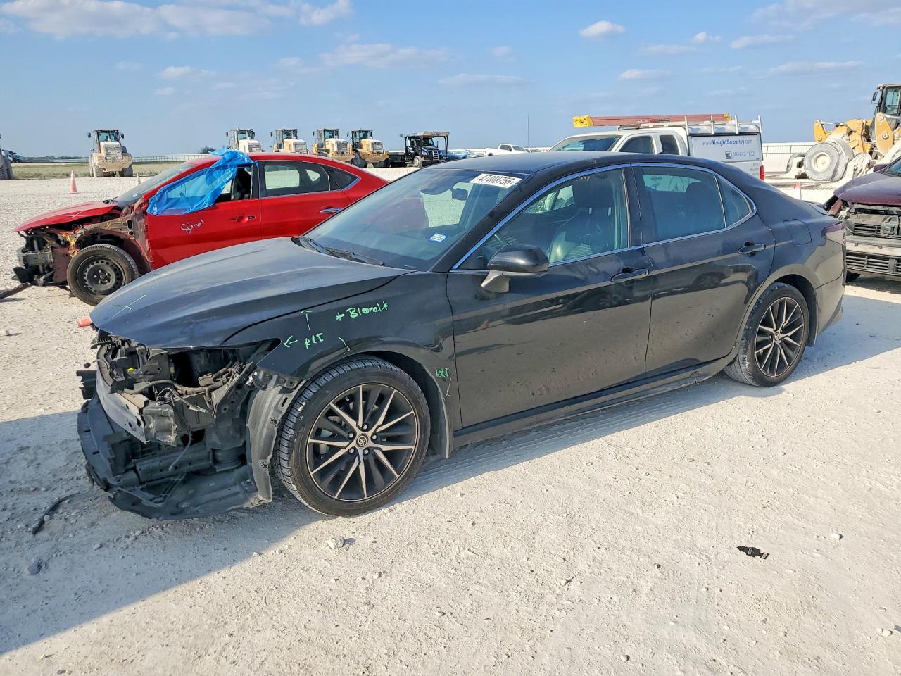 2021 TOYOTA CAMRY