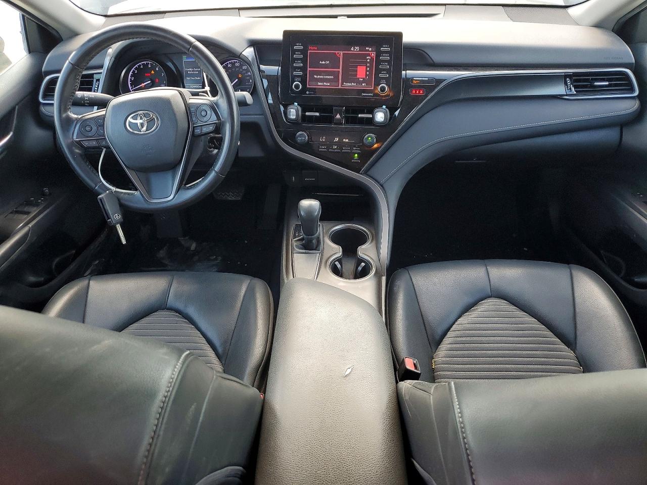 2021 TOYOTA CAMRY SE photo 15