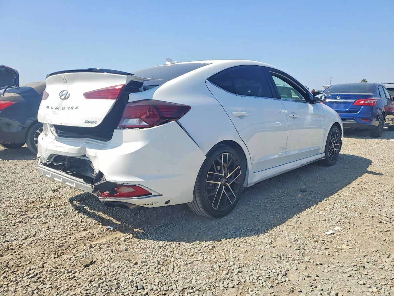 2019 HYUNDAI ELANTRA SPORT photo 5