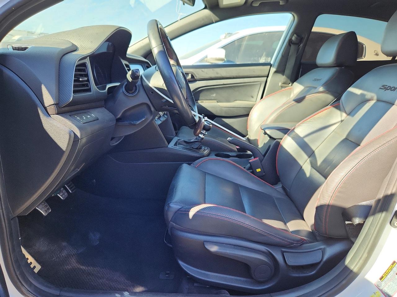 2019 HYUNDAI ELANTRA SPORT photo 13