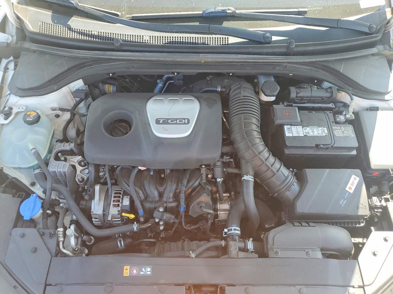 2019 HYUNDAI ELANTRA SPORT photo 21
