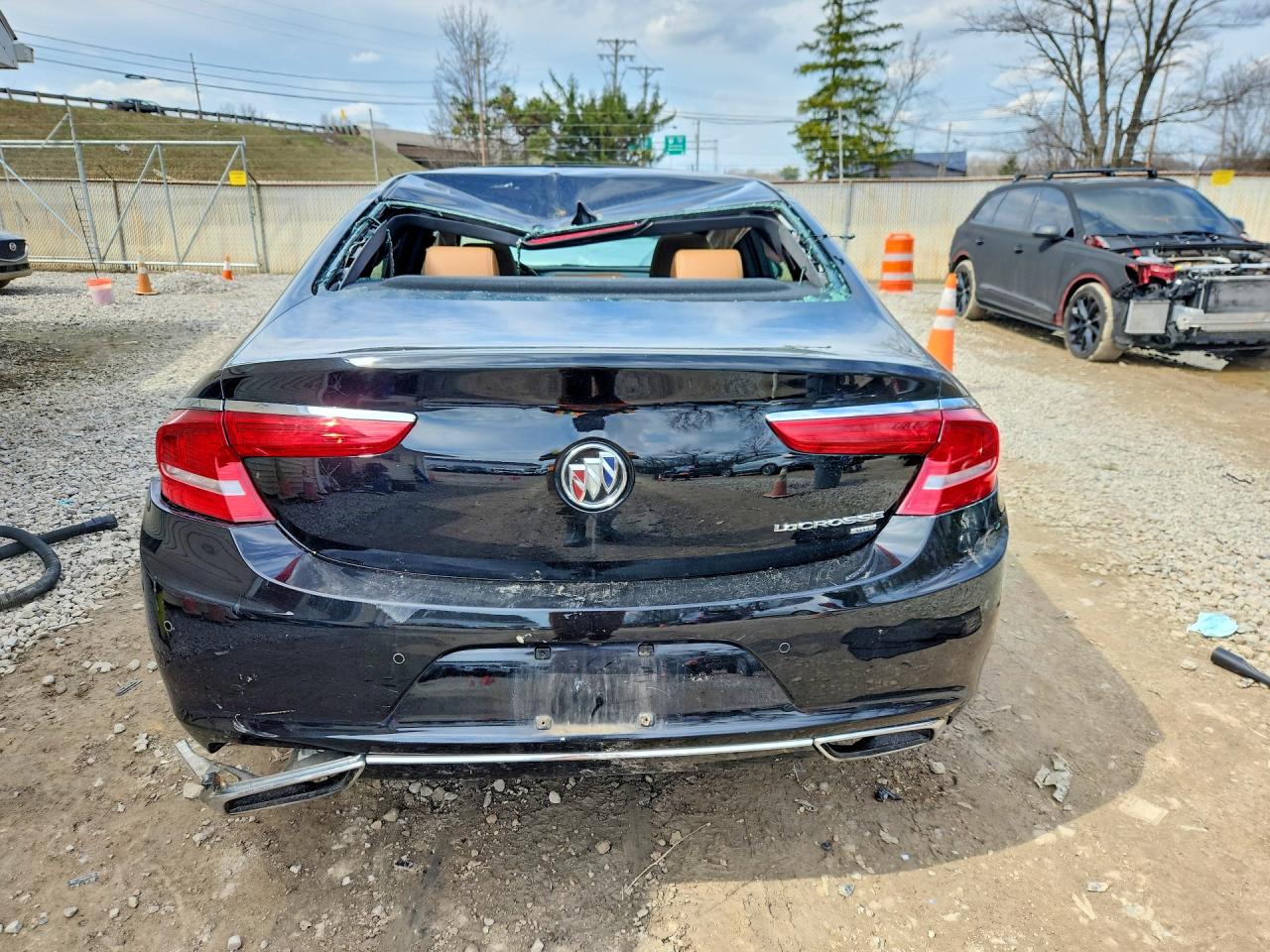 2019 BUICK LACROSSE ESSENCE photo 6
