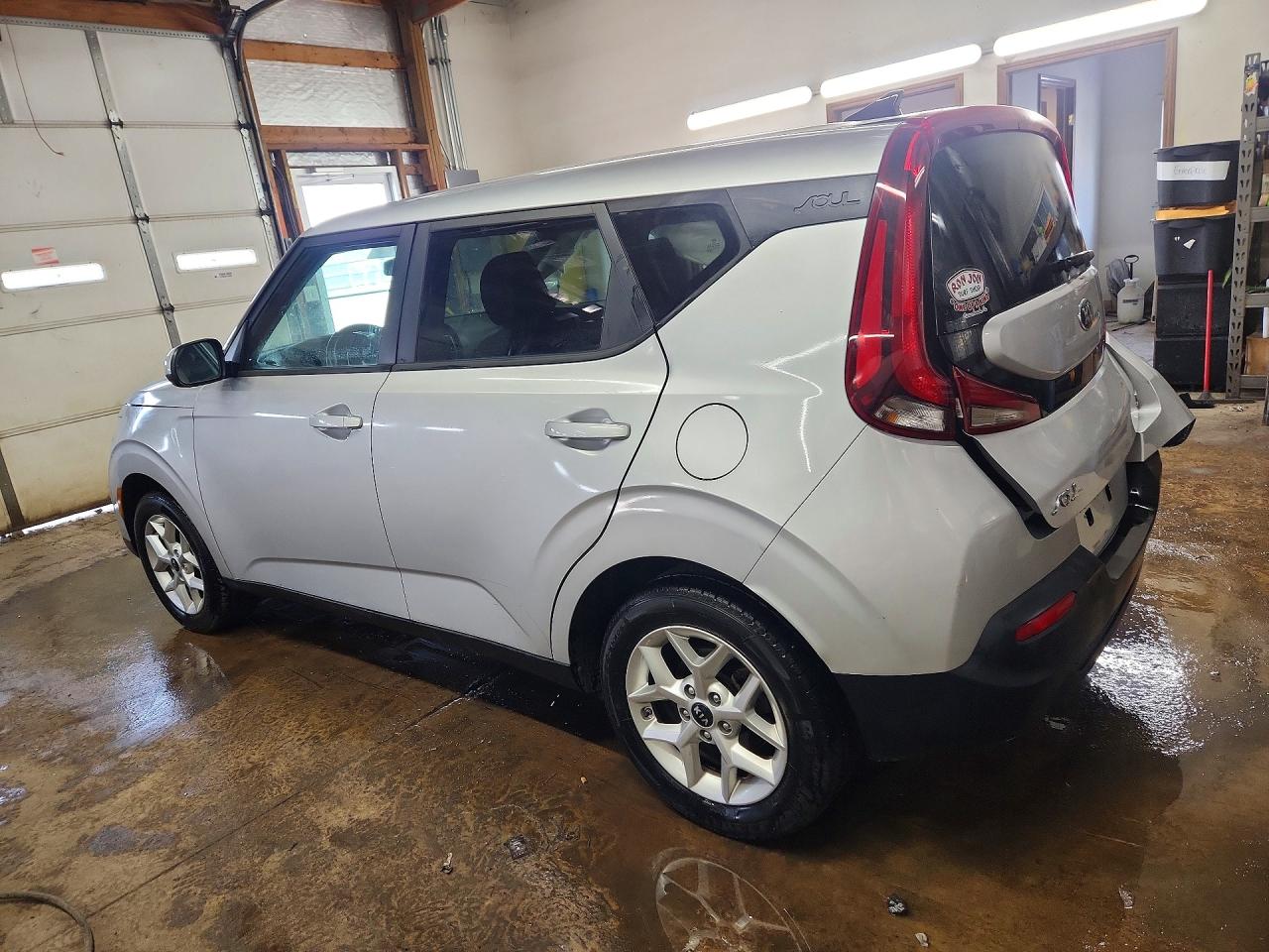 2020 KIA SOUL S photo 4