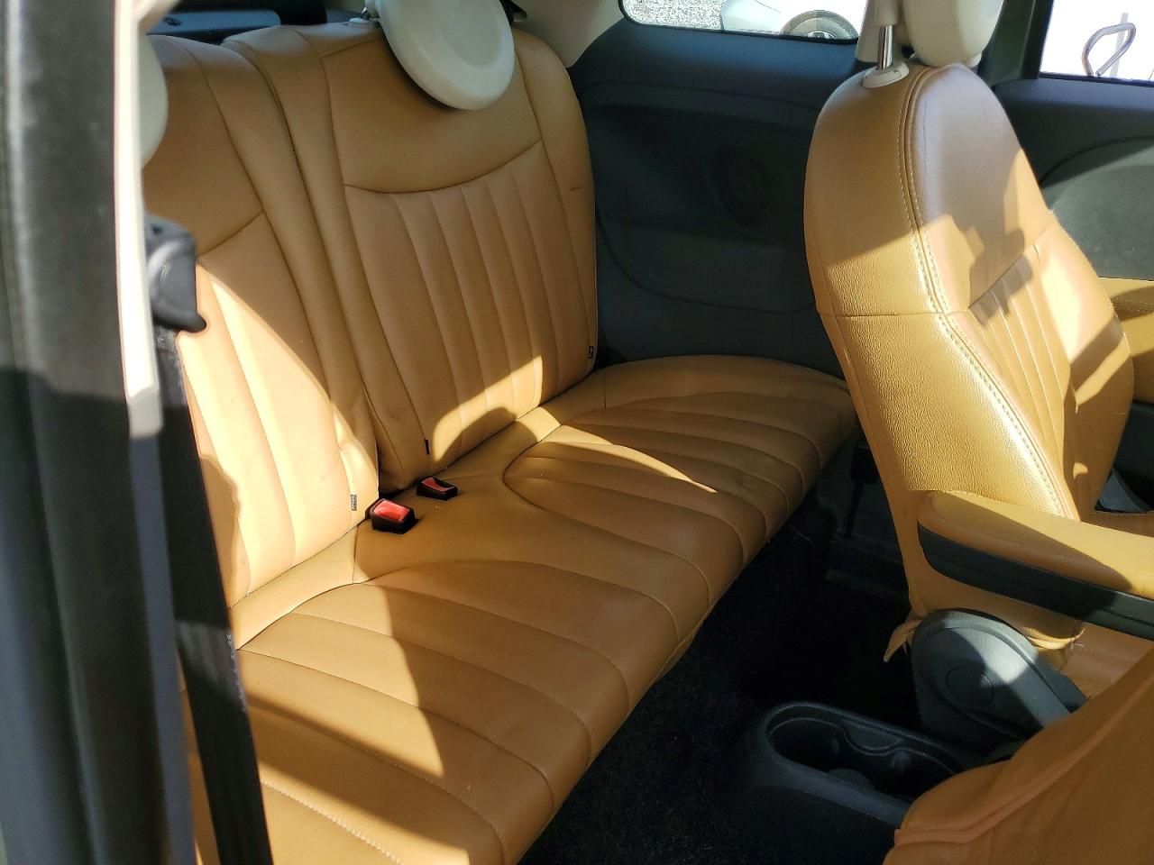 2012 FIAT 500 POP photo 28