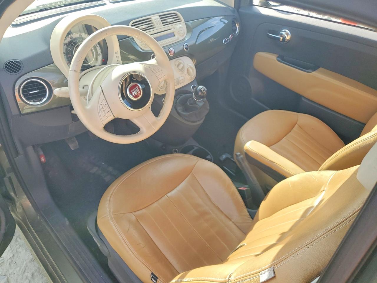 2012 FIAT 500 POP photo 22