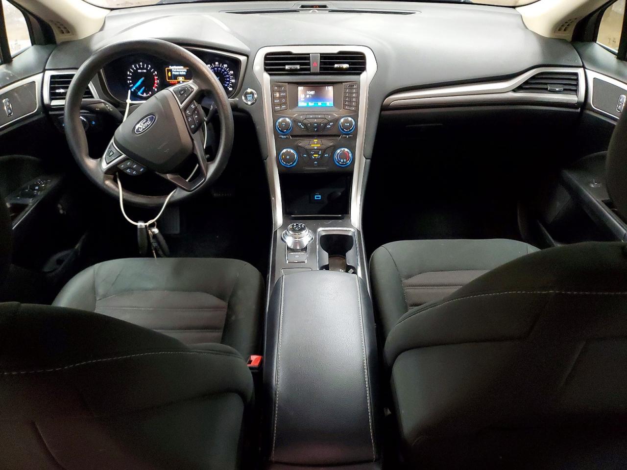 2018 FORD FUSION SE photo 22