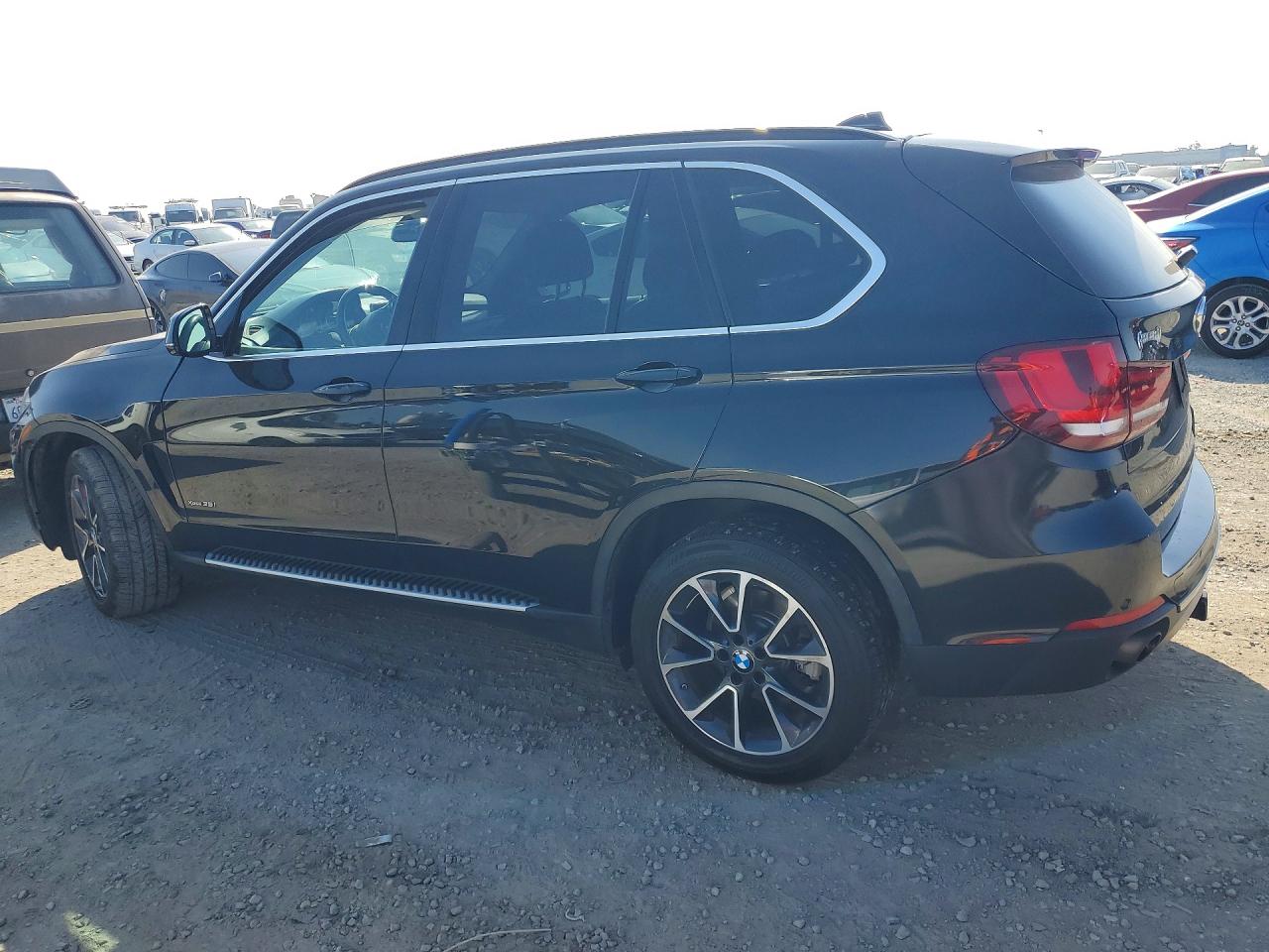 2016 BMW X5 XDRIVE35I photo 2