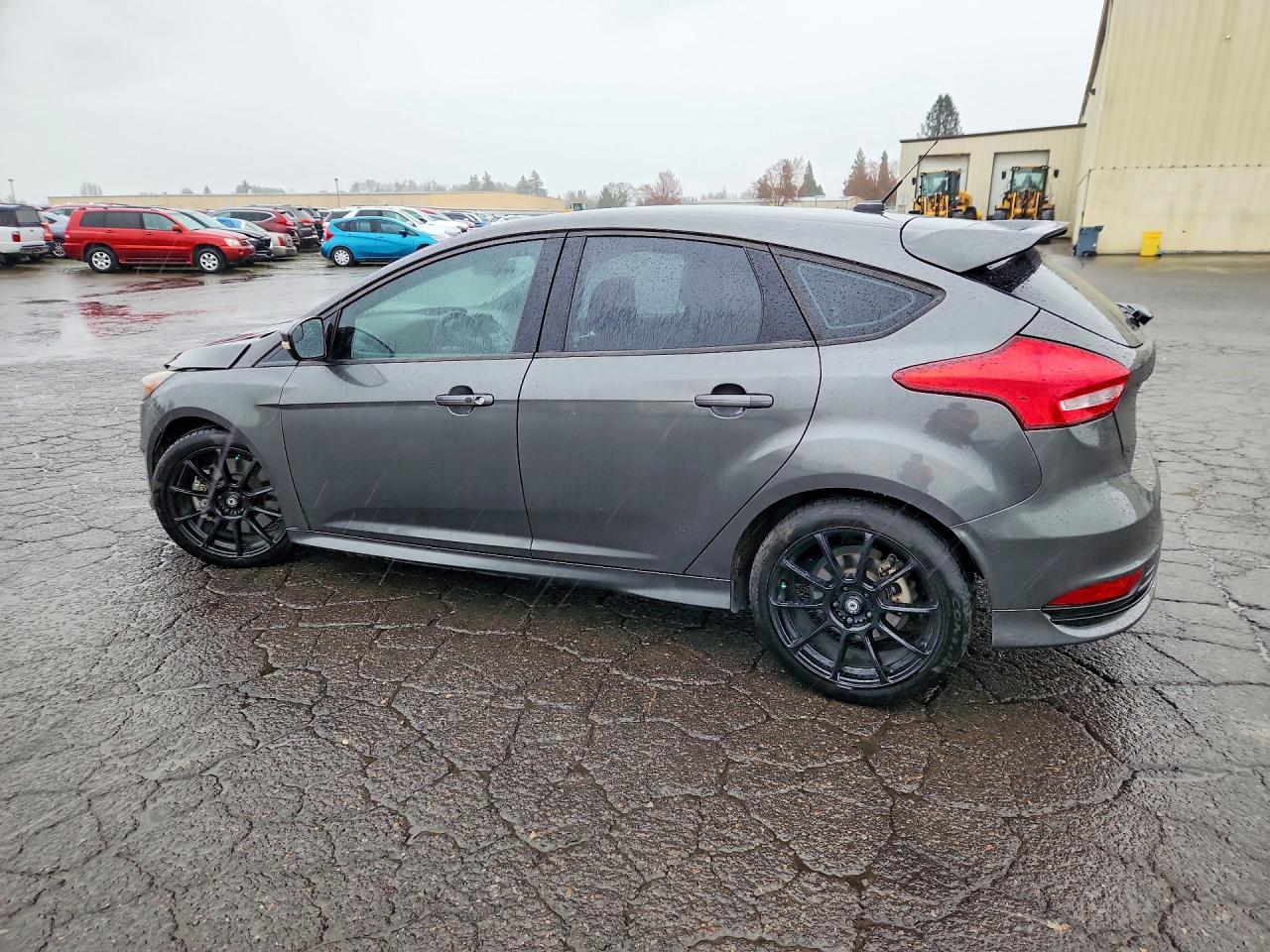 2018 FORD FOCUS ST photo 4