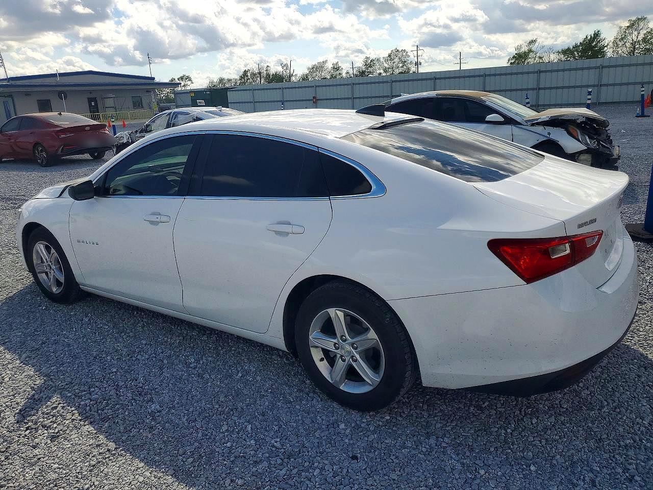 2020 CHEVROLET MALIBU LS photo 3