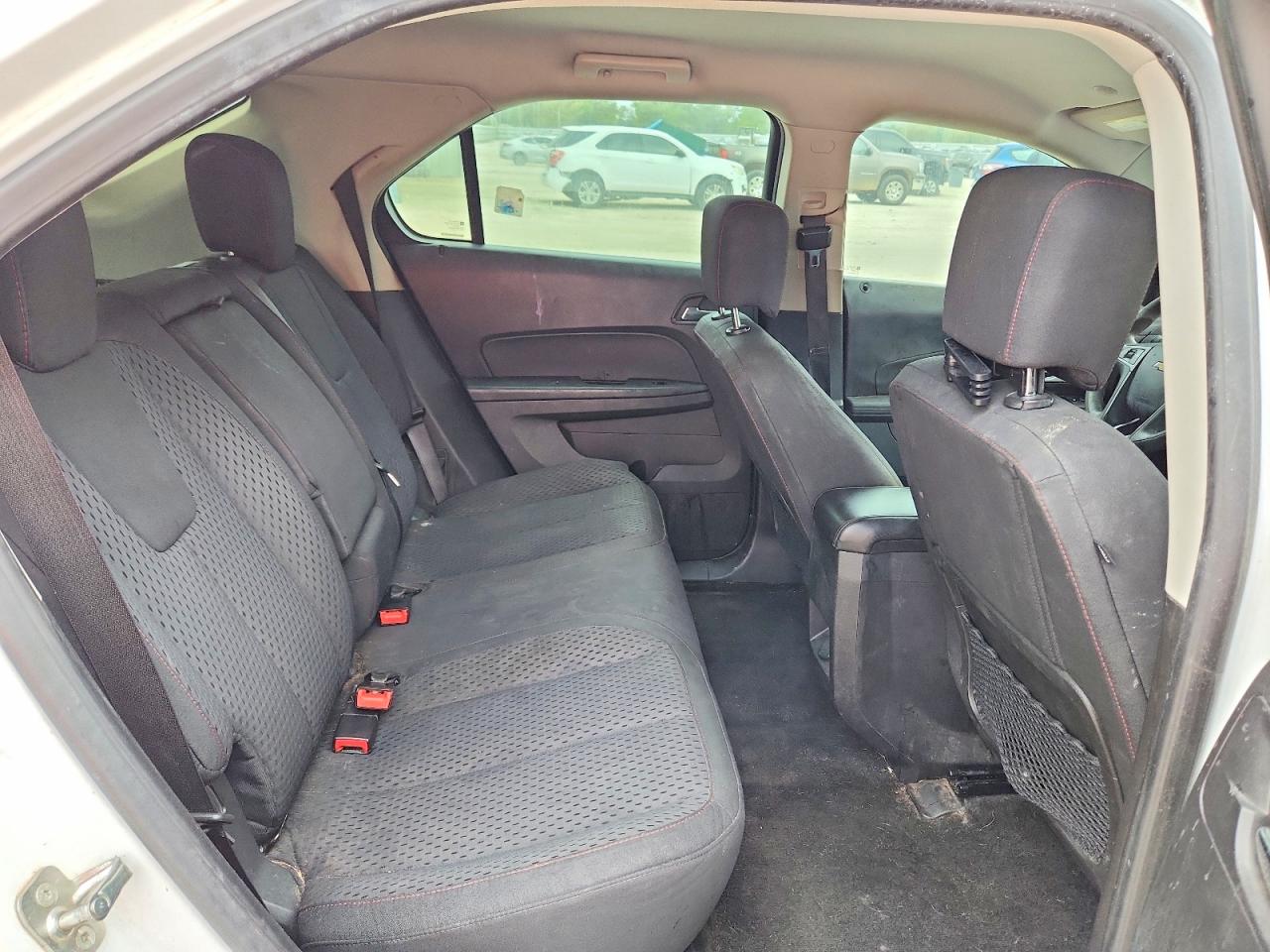 2013 CHEVROLET EQUINOX LS photo 19