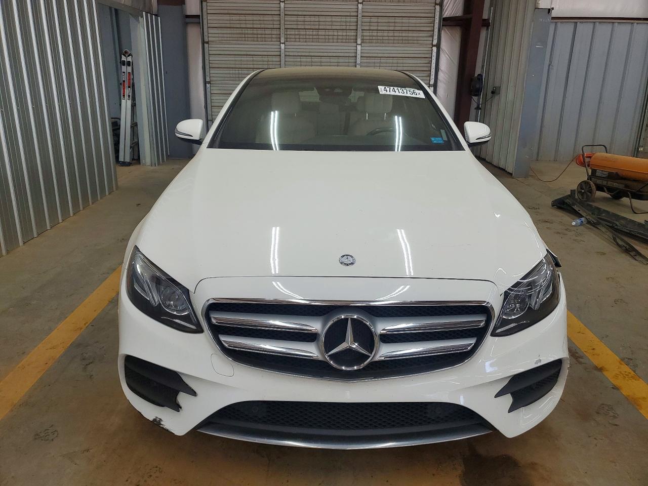 2017 MERCEDES-BENZ E 300 photo 13