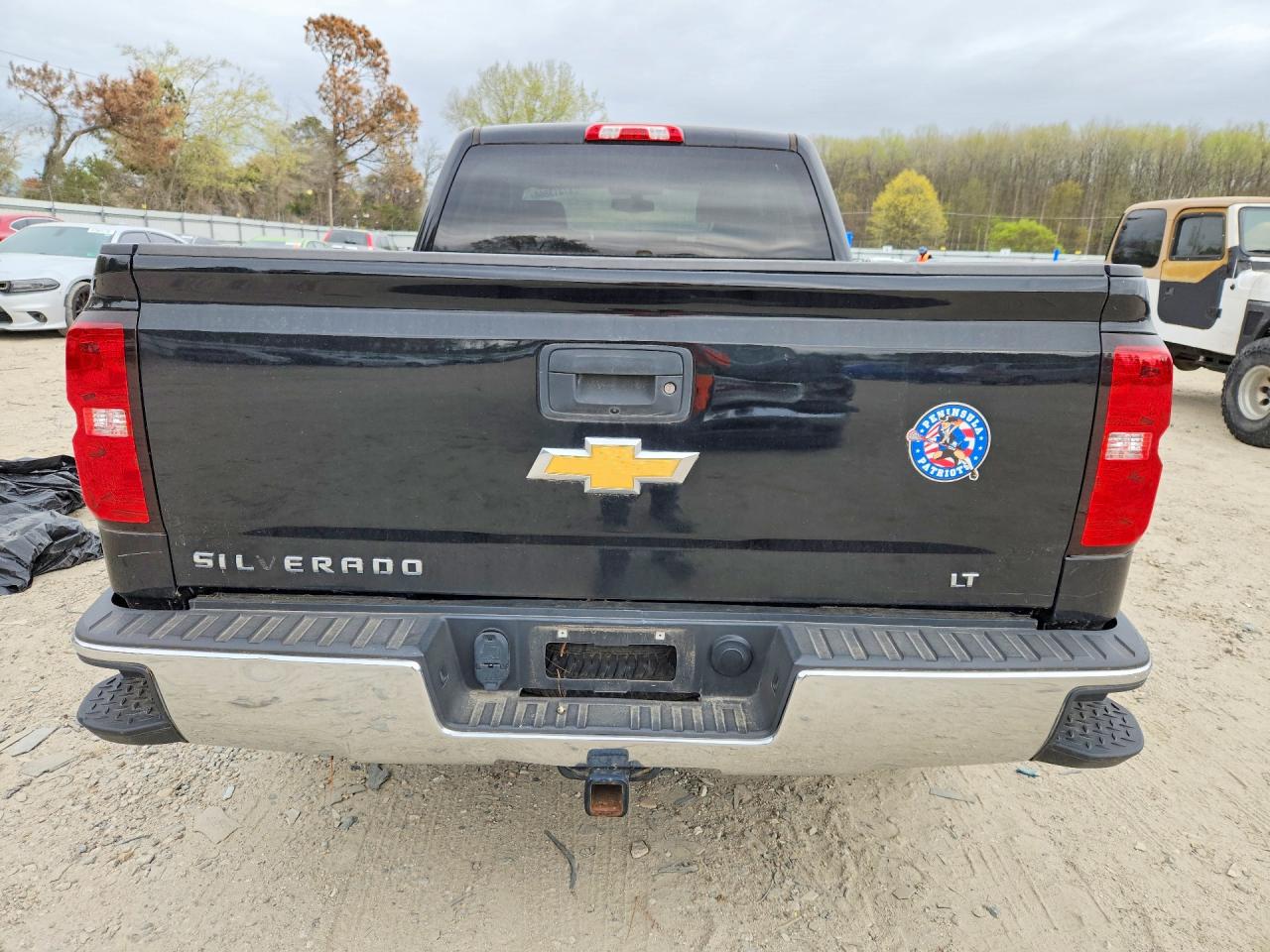 2017 CHEVROLET SILVERADO K1500 LT photo 6