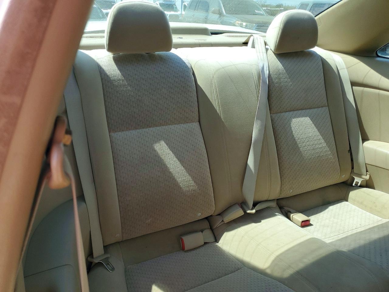 2004 HONDA CIVIC DX VP photo 28