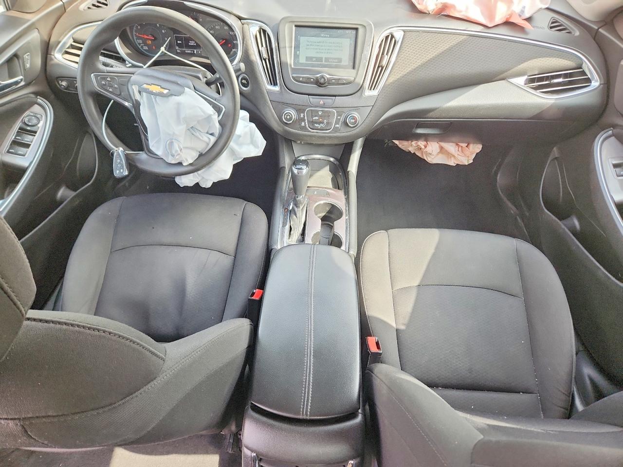 2018 CHEVROLET MALIBU LT photo 15