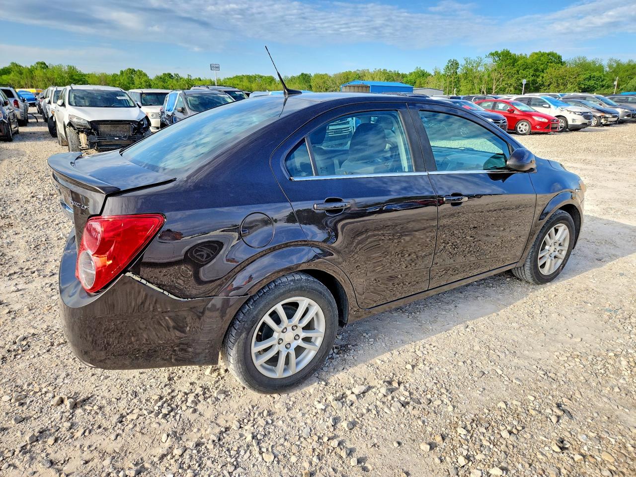 2014 CHEVROLET SONIC LT photo 3
