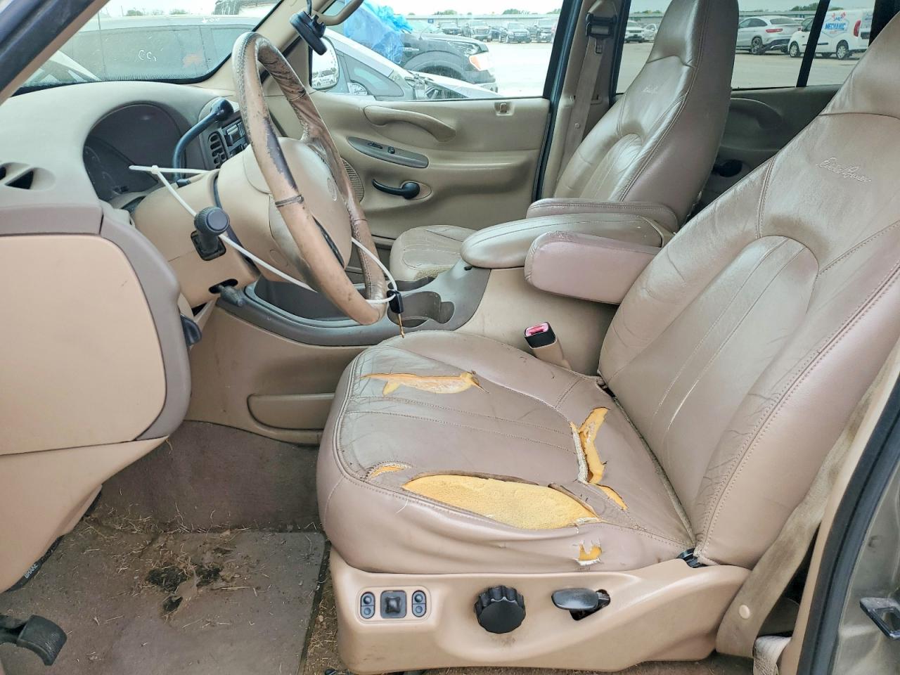 1999 FORD EXPEDITION photo 13