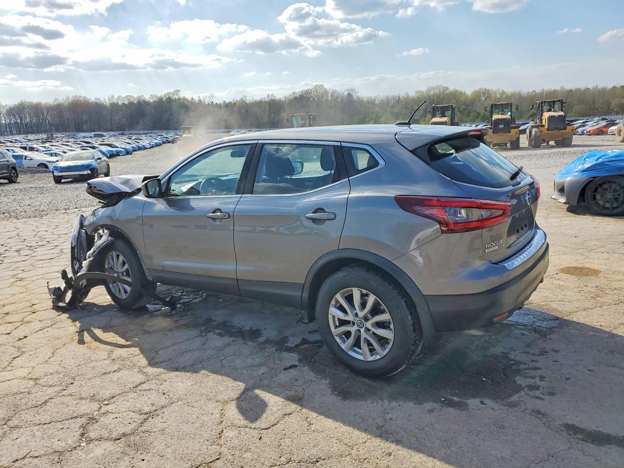 2020 NISSAN ROGUE SPORT S photo 4