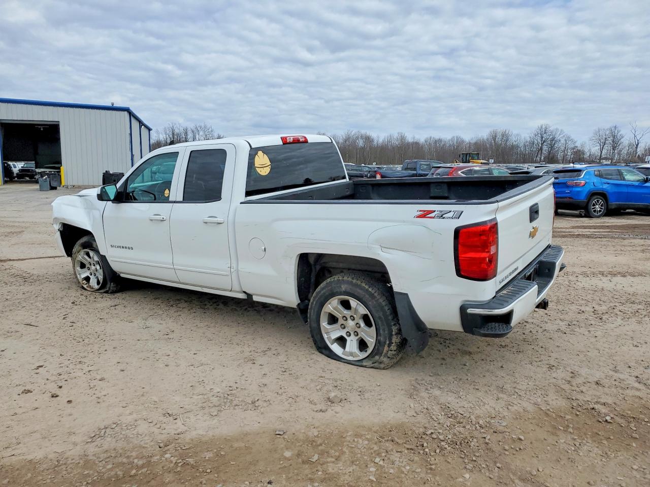 2018 CHEVROLET SILVERADO K1500 LT photo 4