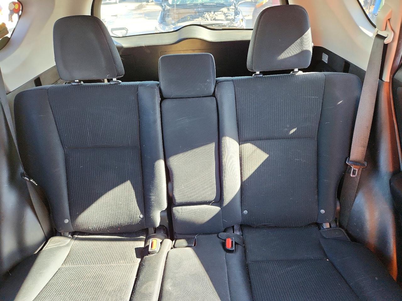 2016 TOYOTA RAV4 LE photo 10