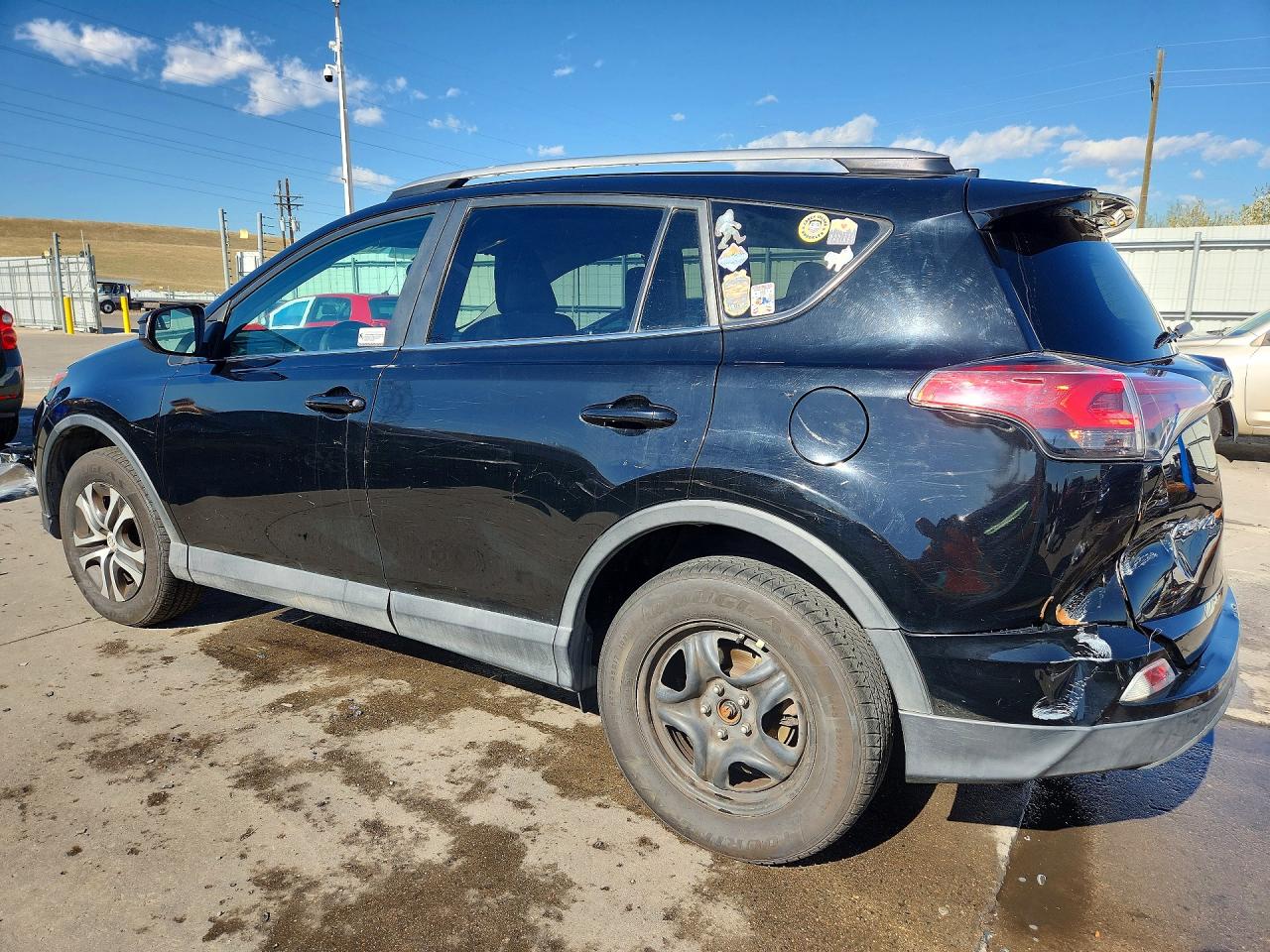 2016 TOYOTA RAV4 LE photo 2