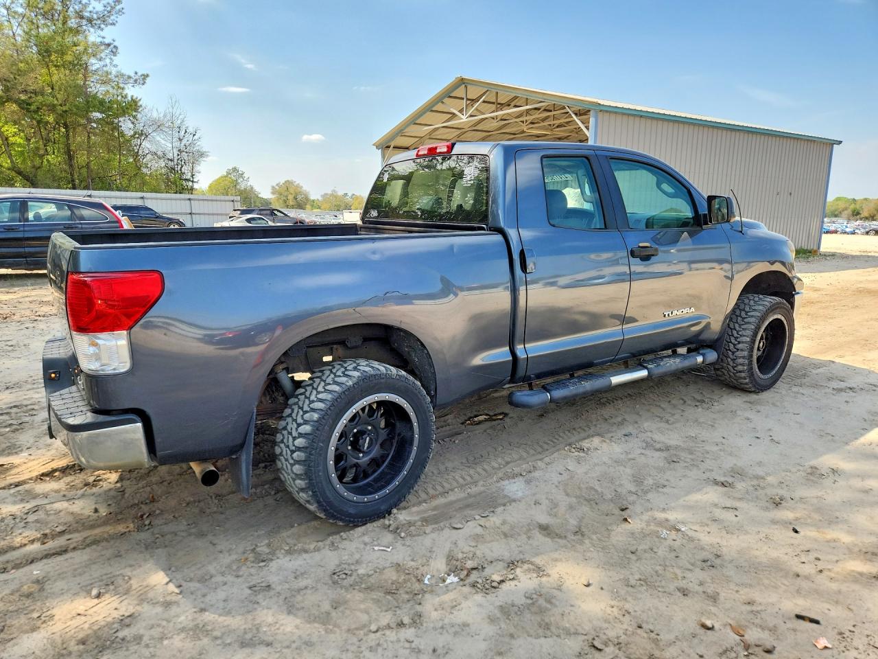 2010 TOYOTA TUNDRA GRADE photo 3