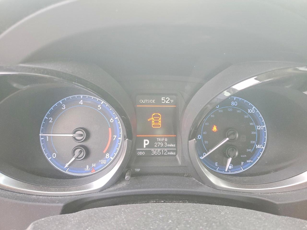 2015 TOYOTA COROLLA S PLUS photo 9