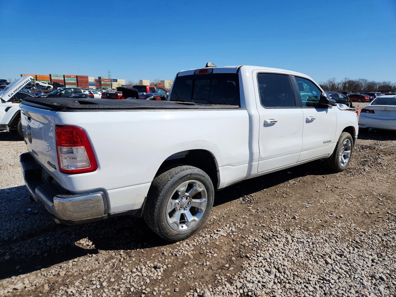 2019 RAM 1500 BIG HORN photo 3