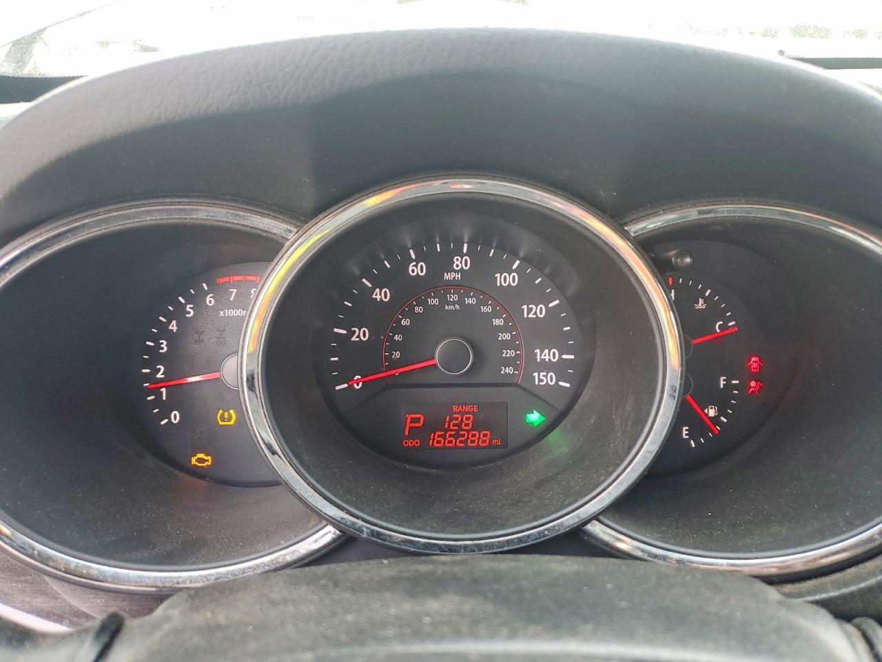 2011 KIA SORENTO LX photo 25
