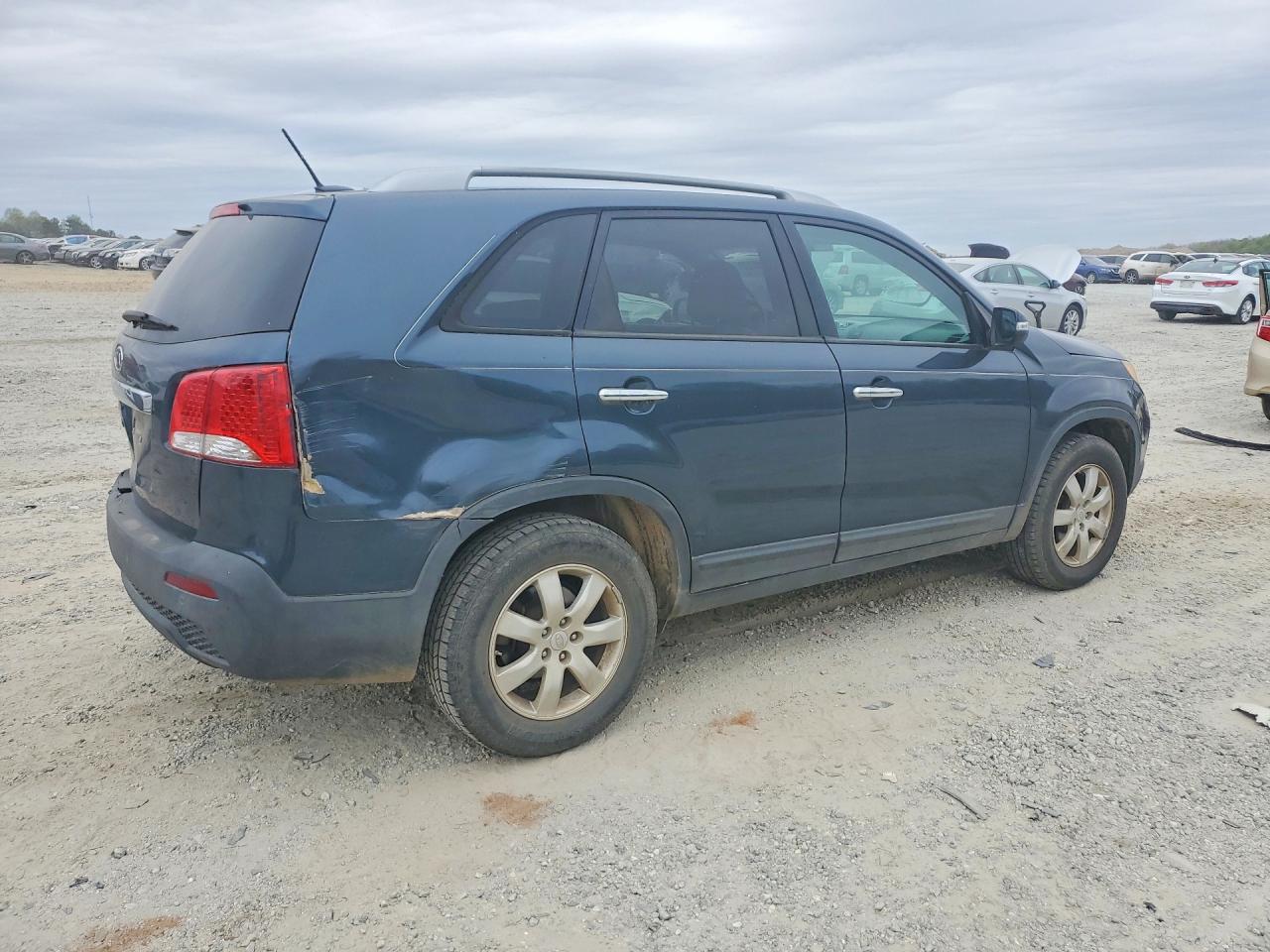 2011 KIA SORENTO LX photo 7